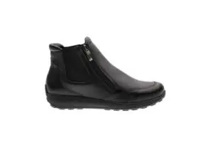 Ara Korte Laars Osaka